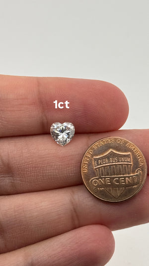 Lab Grown Heart Shape Diamond 1-3 Carats EF/VS1 IGI Certified for Rings, Earrings, and Necklaces