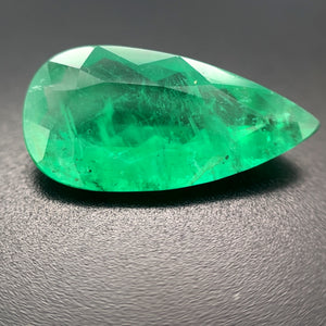 Natural Green Emerald Gemstone - 22.86x11.45mm Pear Cut 8.86 Ct Loose Stone for Jewelry Making, Birthstone, May Gemstone