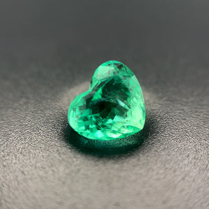 Natural Green Emerald Heart Shape Gemstone - 6.93x7.88mm, 1.67ct Loose Stone for Jewelry Making, May Birthstone, Precious Gemstone