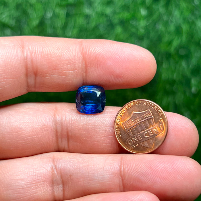 Rare Natural Blue Sapphire – 7.51 Carat Cushion Cut, GIA Certified Loose AA Quality Sapphire, One-of-a-Kind Collector’s Gemstone